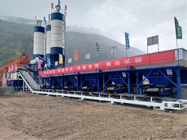 路通灰土拌和(合)機(jī)